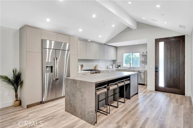 Photo - 6743 Colgate Ave