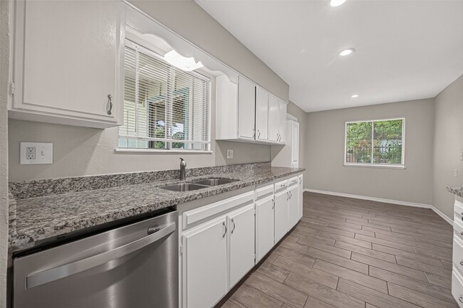 Photo - 1715 Ramada Dr