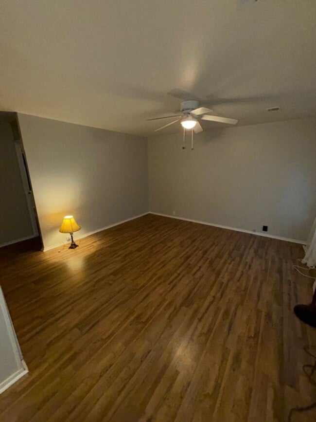 Photo - 4219 Longfield Dr