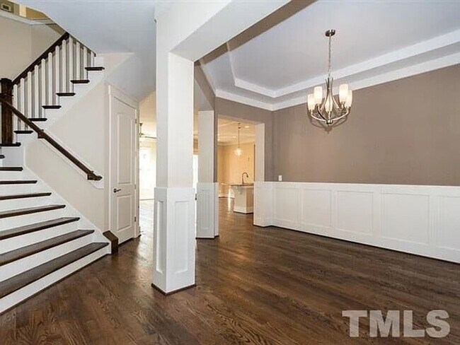 Photo - 132 Larkin Ln