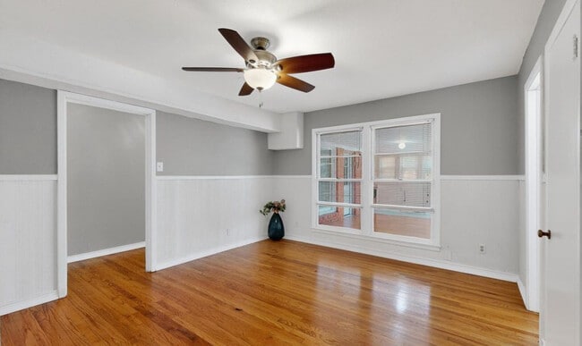 Photo - 1900 Hilltop Dr