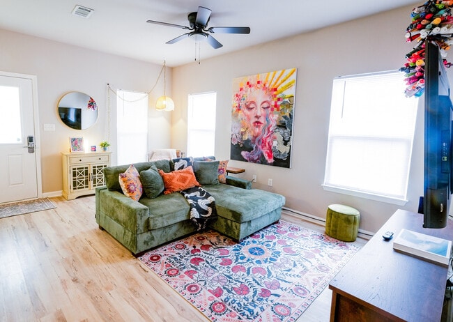 Photo - 1657 Indian Woman Rd Unidad SI ID1502060P