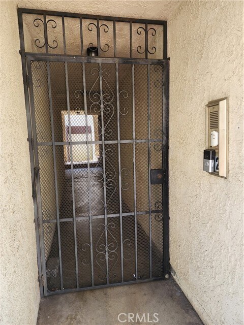 Photo - 14001 Bellflower Blvd