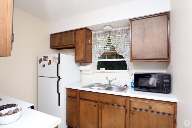 2BR, 1BA - Ranch