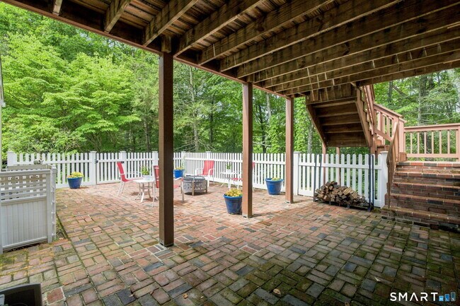 Photo - 40 Rockledge Dr