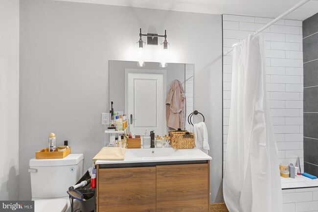 Photo - 919 N 15th St