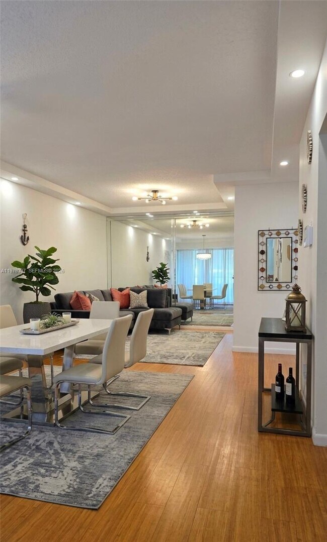 Building Photo - 750 NE 199th St Unit 101H