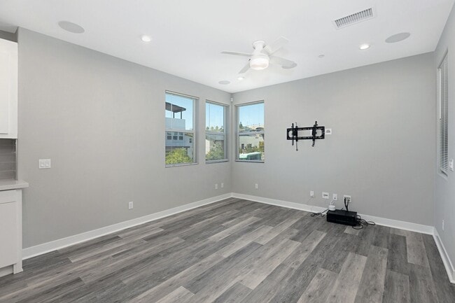 Photo - Stunning & Spacious - 3BD/2.5BA Townhome - Resort Style Living! Smart Home! Roof Deck w/ Expansiv...