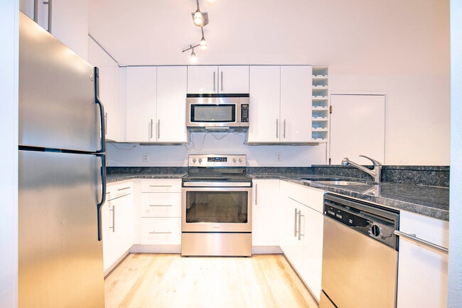 Photo - 21612 SE 271st Pl