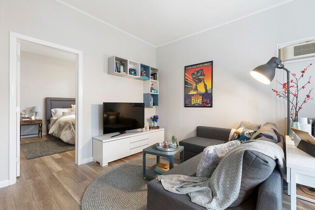 Photo - 4914 Park Ave Unit 2F