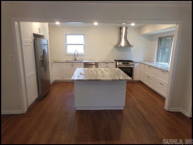 Photo - 6 Golden Oak Cove