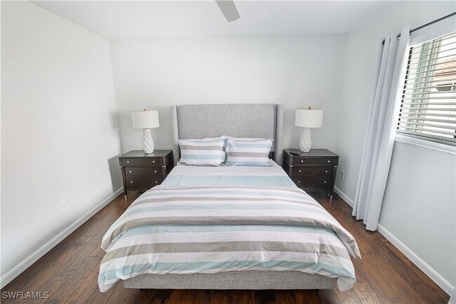 Building Photo - 682 95th Ave N