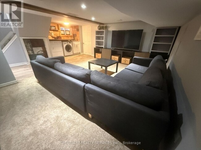 Photo - 54 Delemere Ave