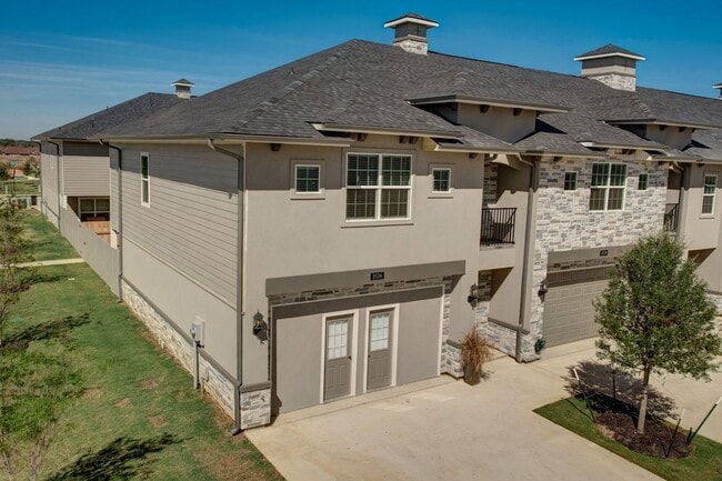 Photo - NOW PRE-LEASING FOR FALL 2026!! Don't miss...