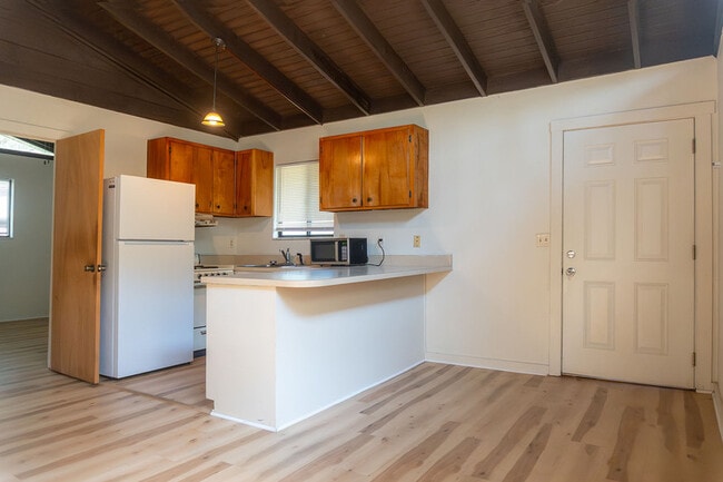 Photo - 1327 Linda Ann Dr