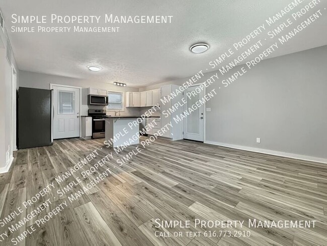 Photo - 12979 Roughys Dr