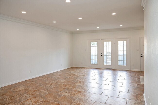 Photo - 290 Wilcrest Dr Unit 290