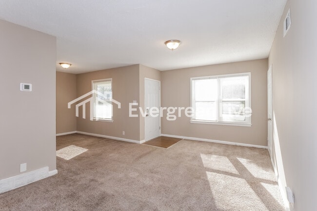 Photo - 1456 Rolling Hills Dr