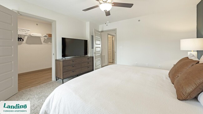 Photo - 610 Universal Dr Unidad 930-205.1410500