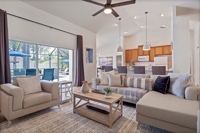 Photo - 11 Wheeler Ln Unit ID1261594P