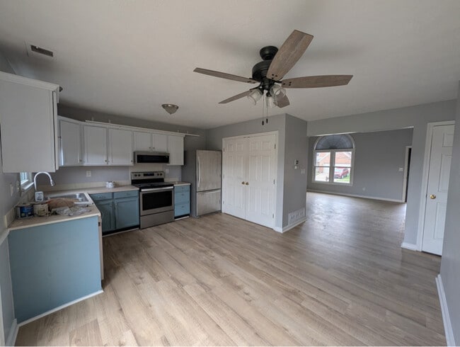 Photo - 3624 Beechwood Cir