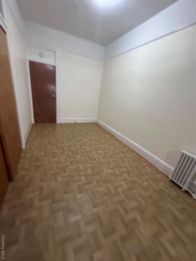 Photo - 19-39 Gates Ave