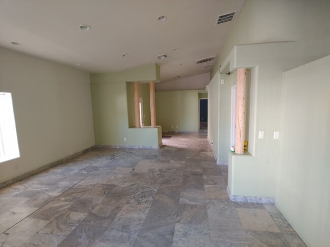 Photo - 69 E Columbus Ave Unit 1