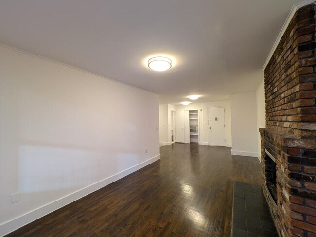 Photo - 10 bedroom in New York NY 10011 Unidad 4d