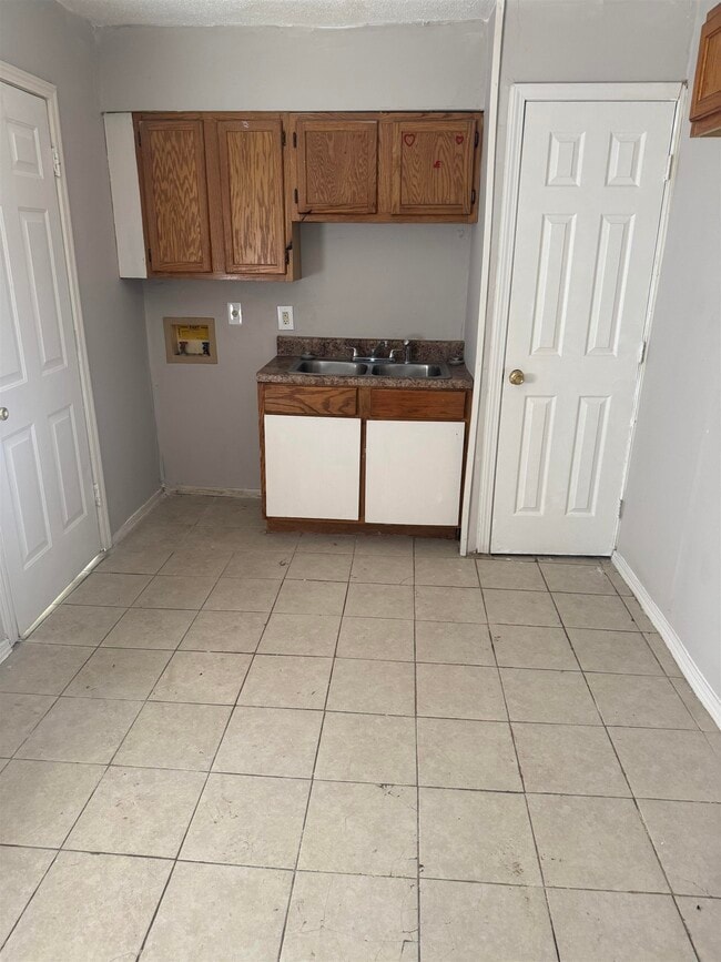 273 Gaston Ave