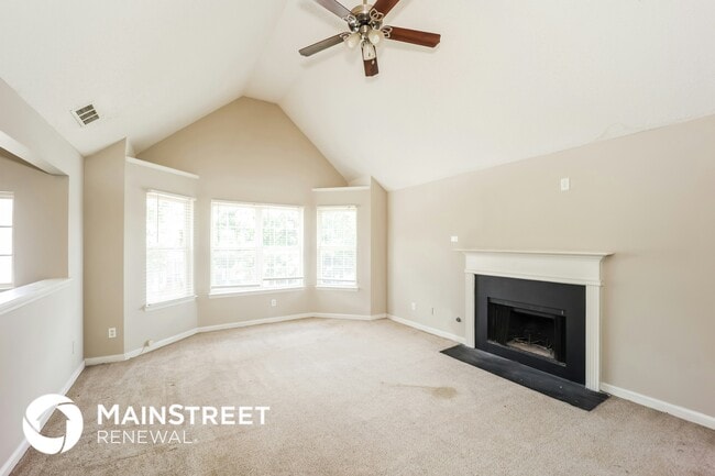 Photo - 11885 Registry Blvd