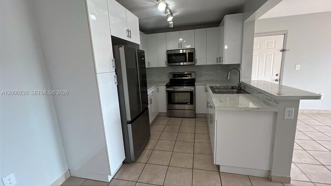 3000 NW 5th Terrace
