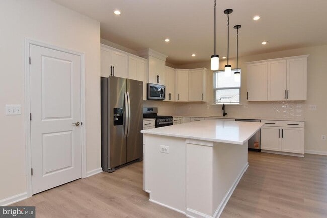 Photo - 24700 Michael Isler Ave