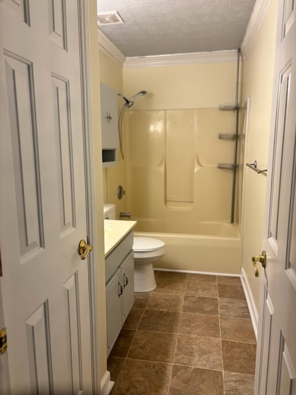 Photo - 155 Springhill Dr