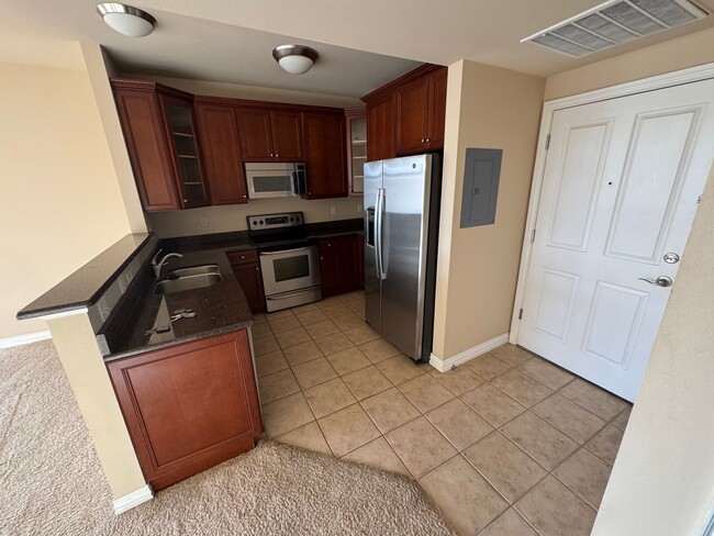 Photo - 2 bed/2 bath 4th Floor Unit in Cherry Creek! Covered Parking & Laundry Included! Unit 405