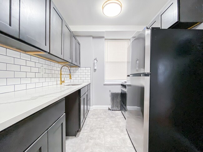 Photo - 836 Jersey Ave