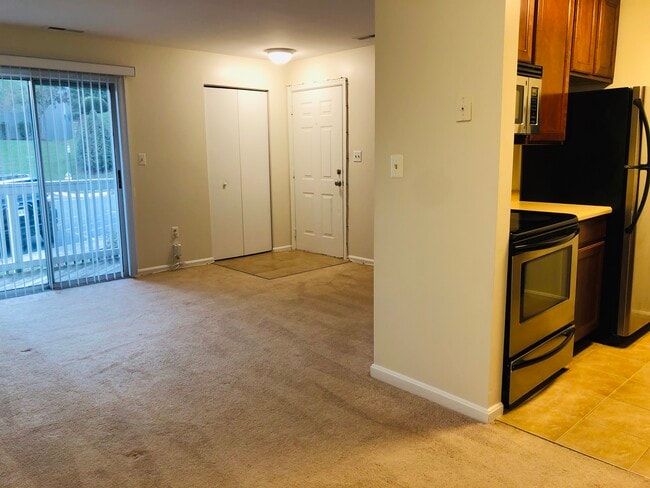 Photo - 100 Wild Oak Ln Unit 200