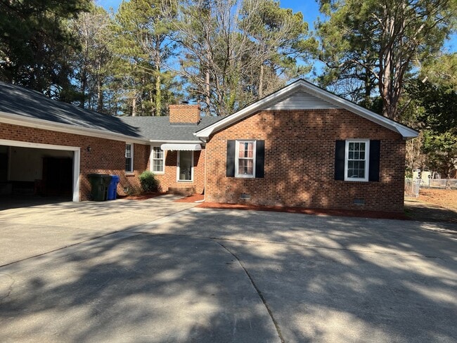 Photo - 1200 Raleigh Rd Pkwy W