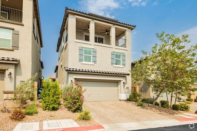 Building Photo - Wow! 4 Bedroom Skye Canyon Rental with Uti...