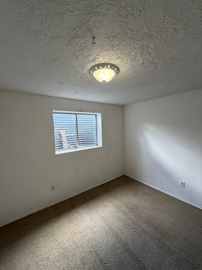 Photo - 5508 S 5180 W