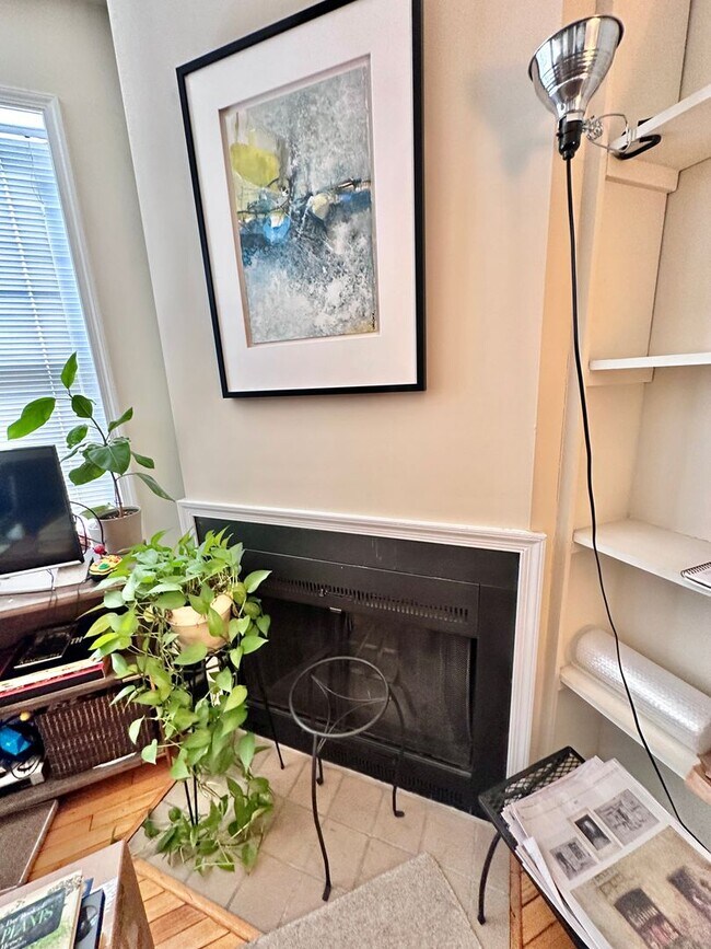 Photo - 1625 15th St NW Unit 7