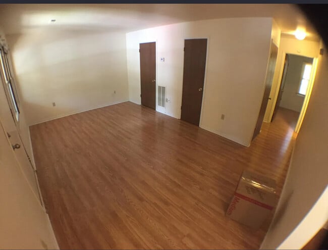 Photo - 1747 Donlee Dr