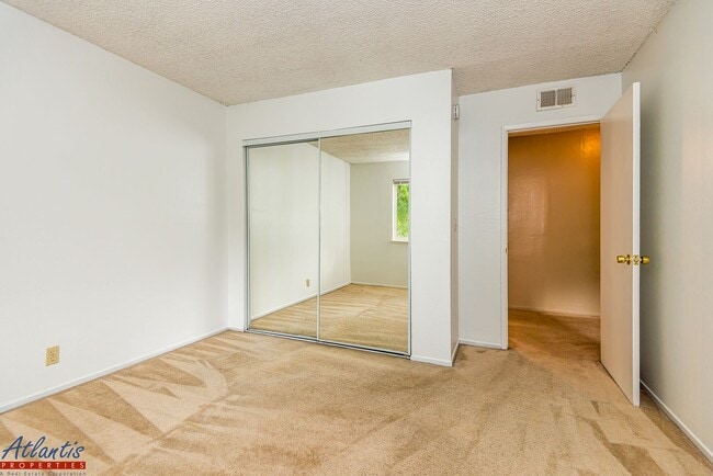 5486 Tyhurst Walkway Unidad 04