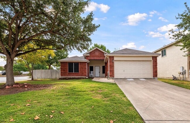 Building Photo - 1611 Sunnycrest Cir