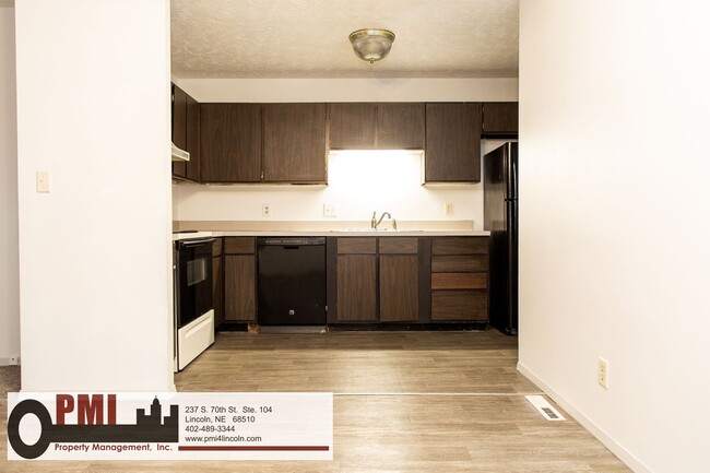 Photo - 4 bedroom 2.5 baths house with a fenced yard