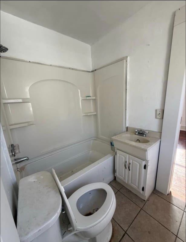 Photo - 928 W Waggoner St