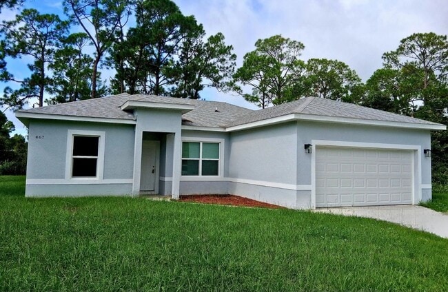 Building Photo - Stunning 4BR/2BA Home with Modern Upgrades...