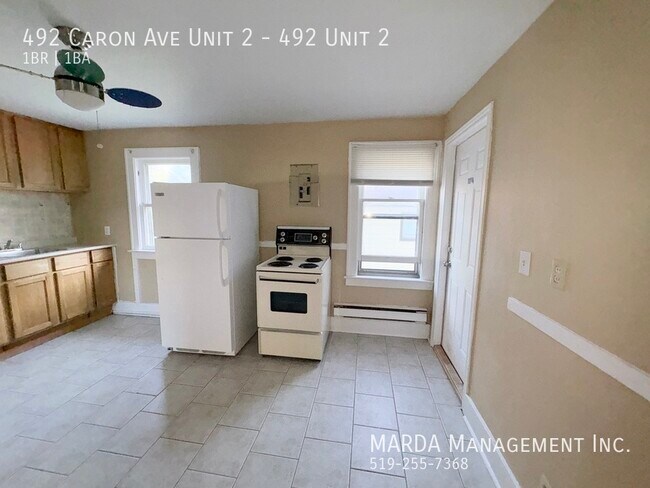 Photo - COZY 1 BED/1 BATH SPLIT-LEVEL UPPER UNIT PLUS HYDRO! Unit 492  2