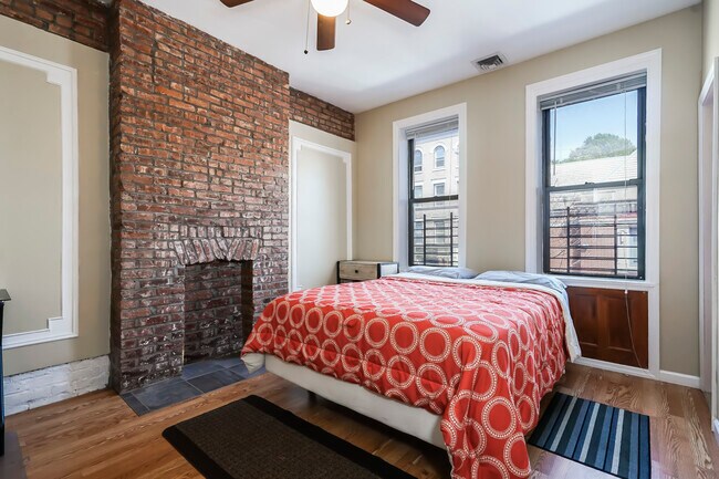 Front bedroom 2 - 366 Lewis Ave Unit 2nd Floor