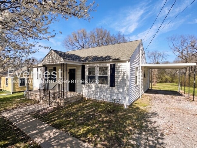 Photo - 149 Dellway Dr