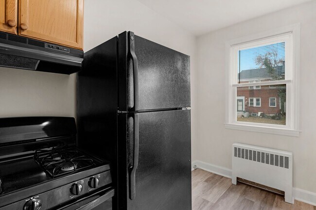 3706 W Franklin St Unit 3706 W Franklin St Unit #1